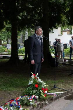 			Image photo gallery  - Rector of the VŠPJ Václav Báča honoured the memory of executed political prisoners
	
